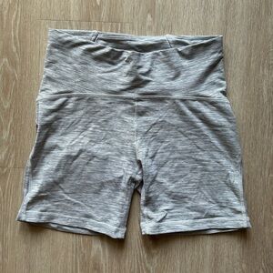 lululemon time to train short size 4